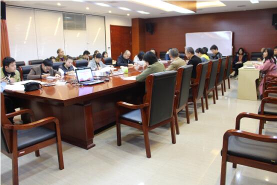 市古鎮(zhèn)公司黨總支組織開展“學(xué)習(xí)新條例，履行新使命”黨紀法規(guī)學(xué)習(xí)教育專題會議