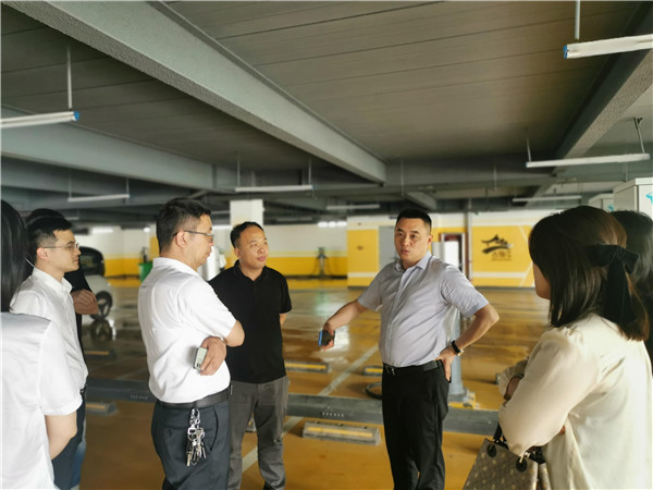 市古鎮(zhèn)投資公司與農商行就新能源項目融資開展合作交流